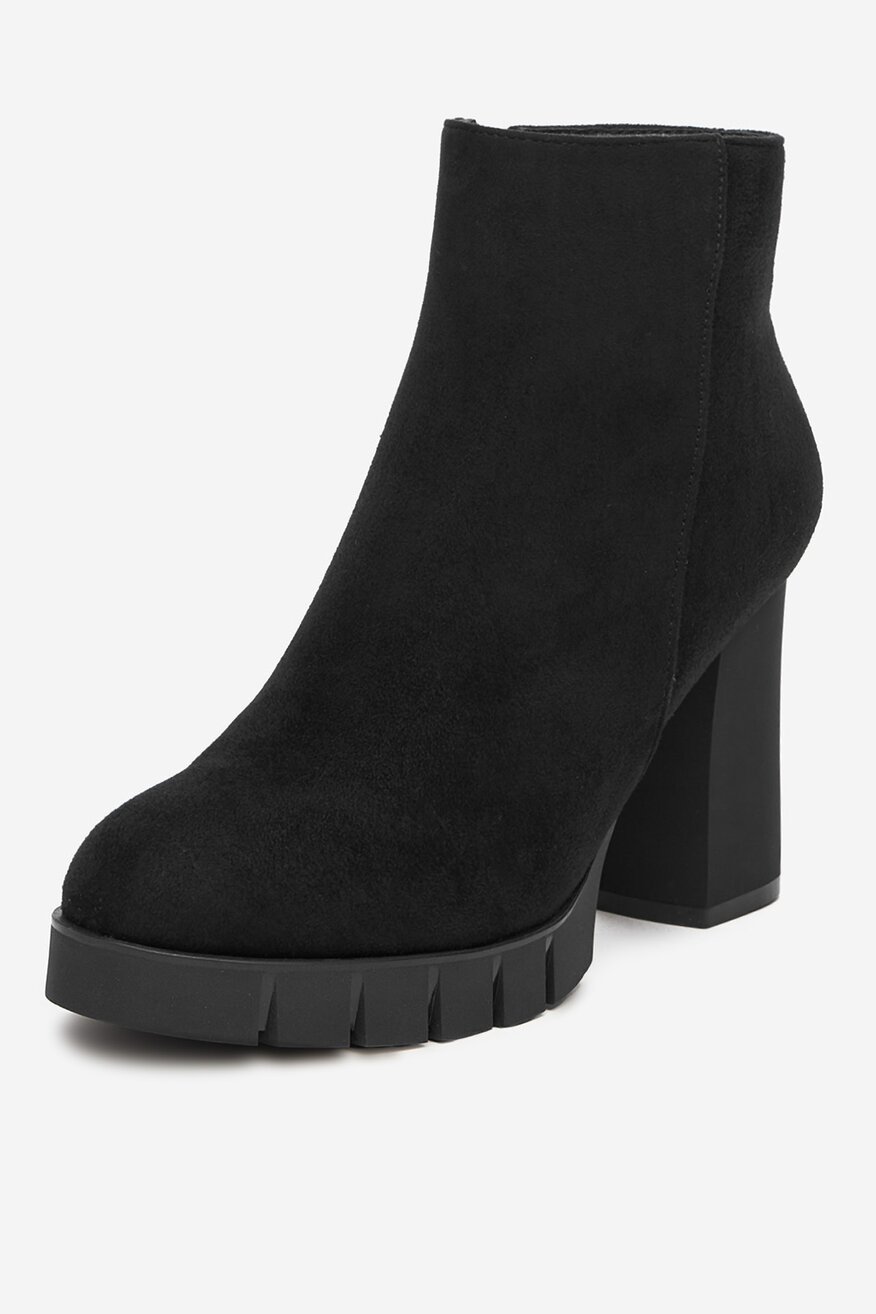 
                Боти DeeZee ЧЕРЕН - 5904410915204