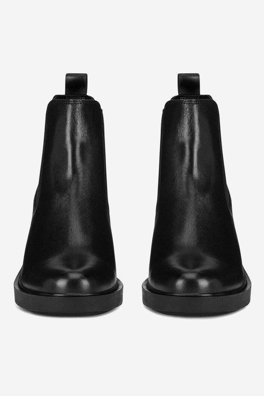 
                Kratke čizme Lasocki CRNA - 5905588993797