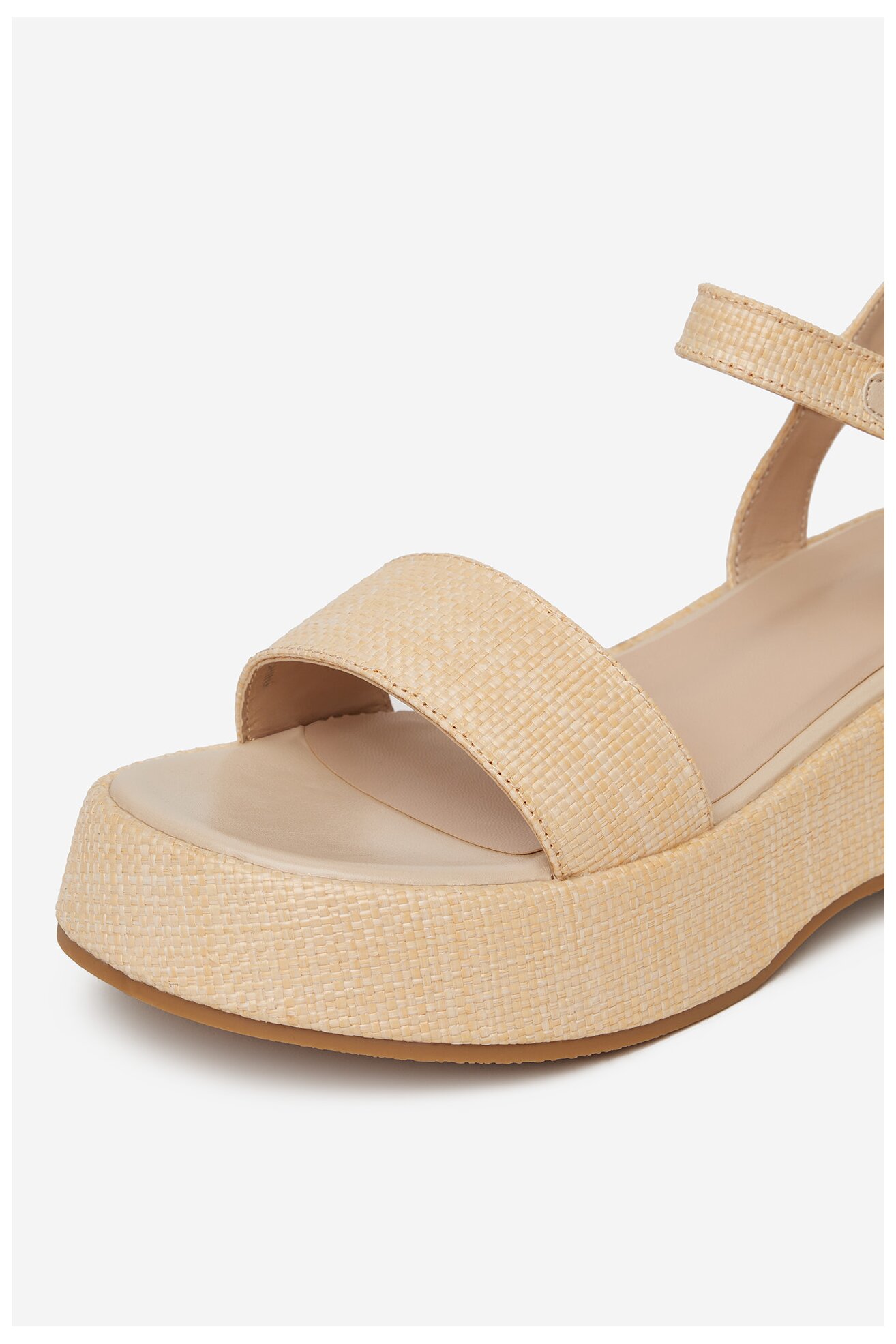 Сандали DeeZee DXJ220515 БЕЖОВ