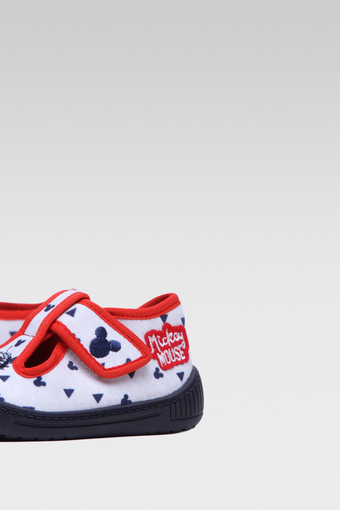 Kapcie Mickey&Friends MB SS23-215DSTC MIX