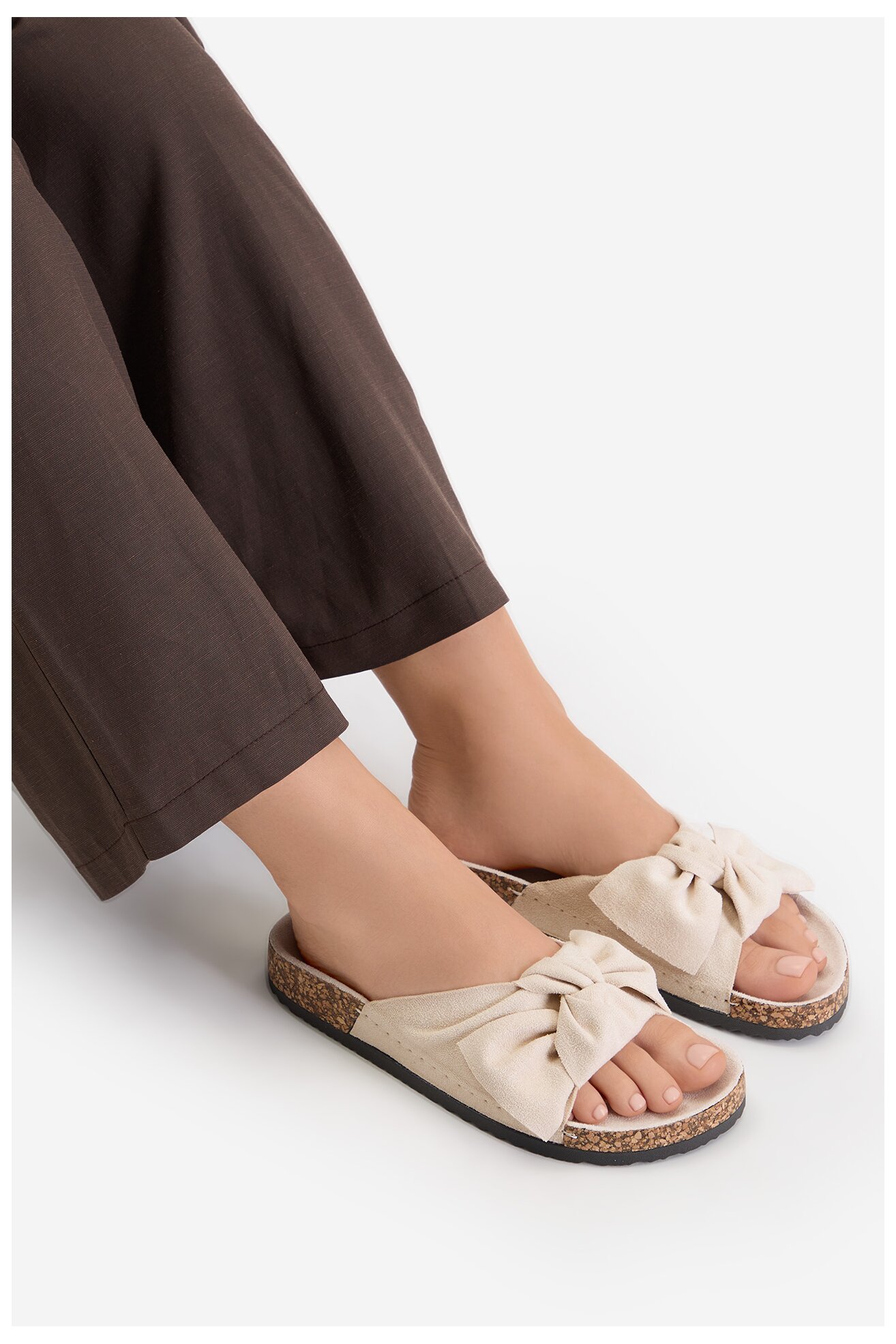 Klapki Jenny CEO-WSLS19-02 Beżowy