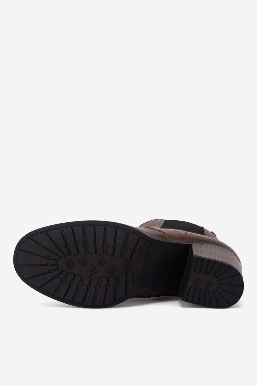 
                        Kratke čizme Clara Barson CEO-WS15221-02 BRAON - 5906751384633