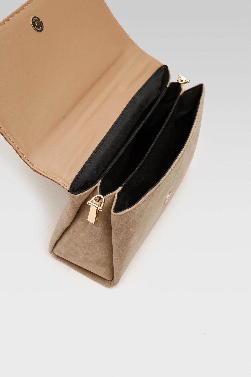 
                Дамска чанта Jenny Fairy КАМЕЛ - 5903698957937