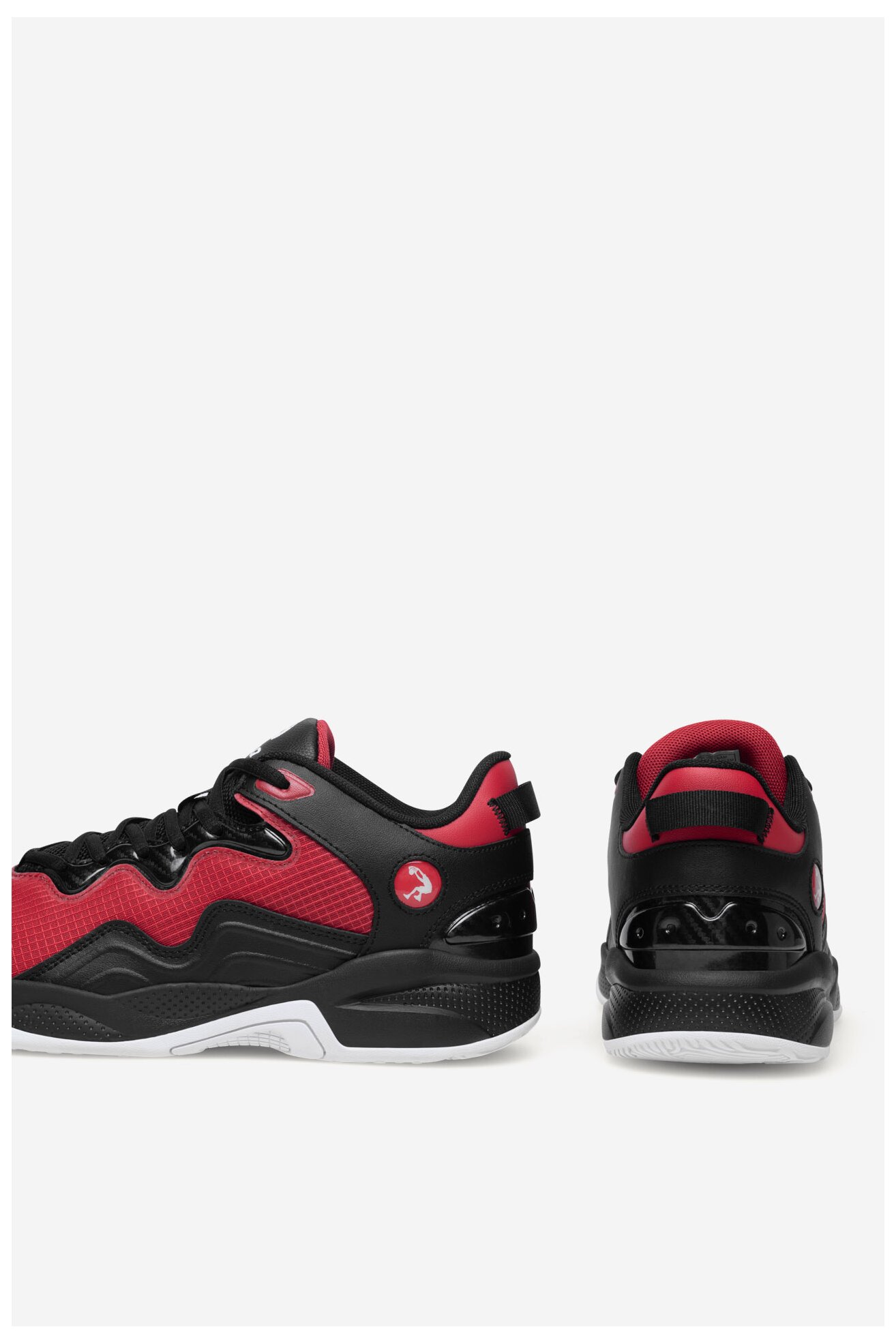 Sportovní obuv SHAQ AMPLIFY AQ95003M-BR ČERNÁ