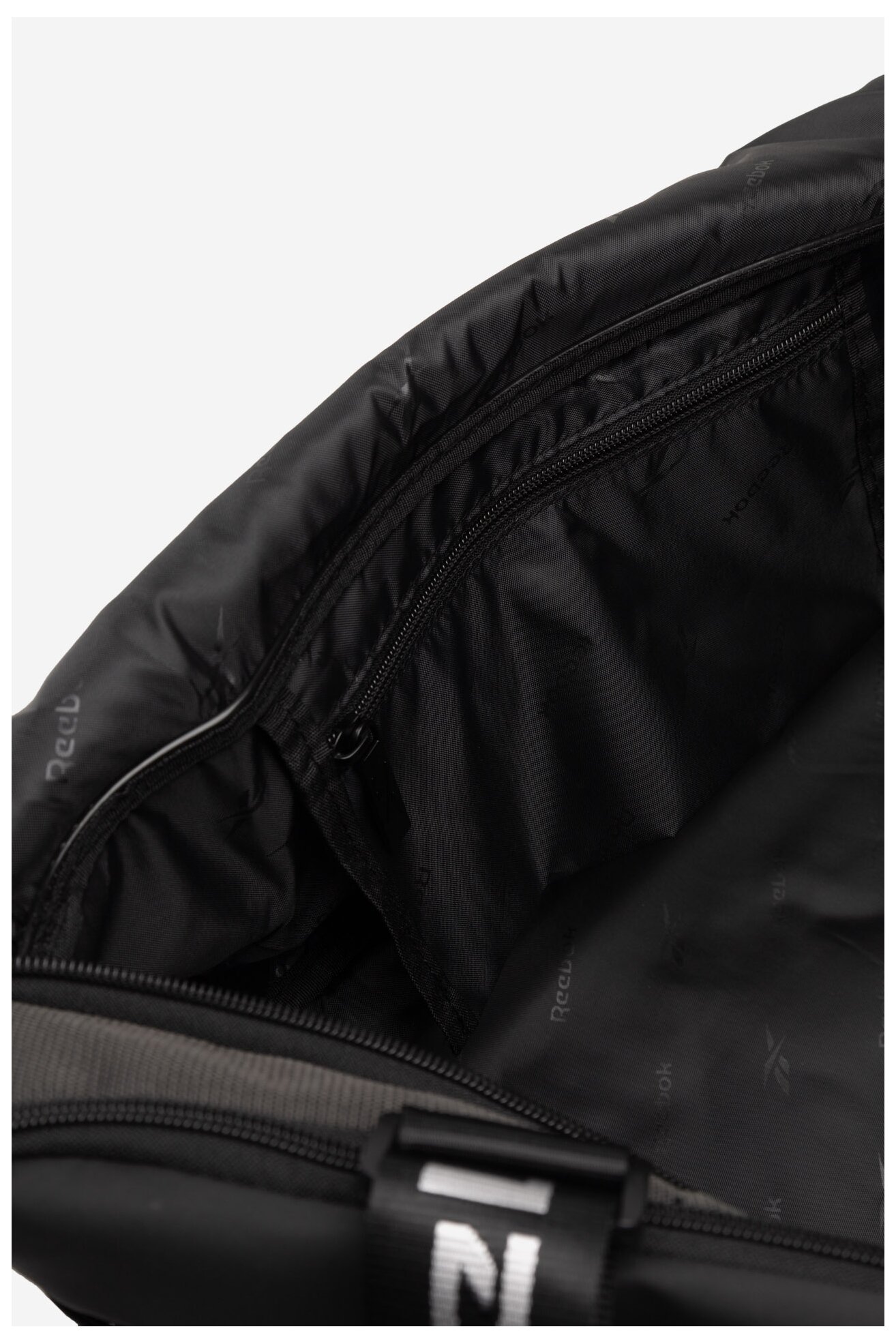 Utazó táska Reebok RBK-034-CCC-05 SZÜRKE