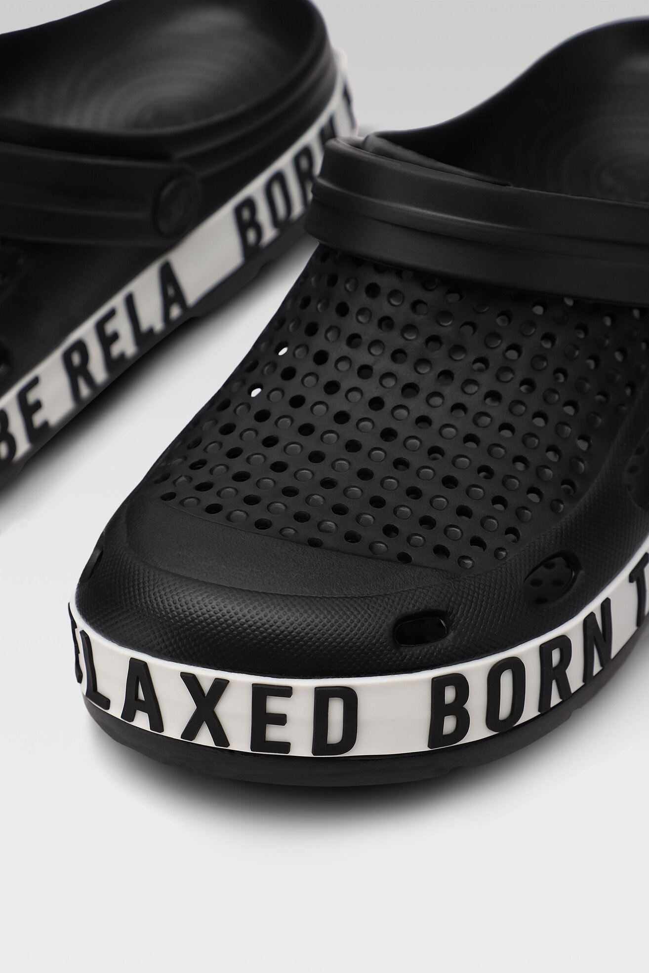 Klapki basenowe Coqui 6403-408-2232 Czarny