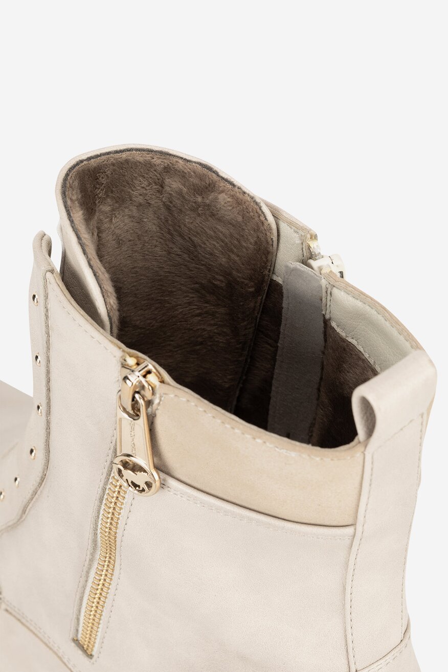 
                Mustang - Trzewiki - 5905588860495