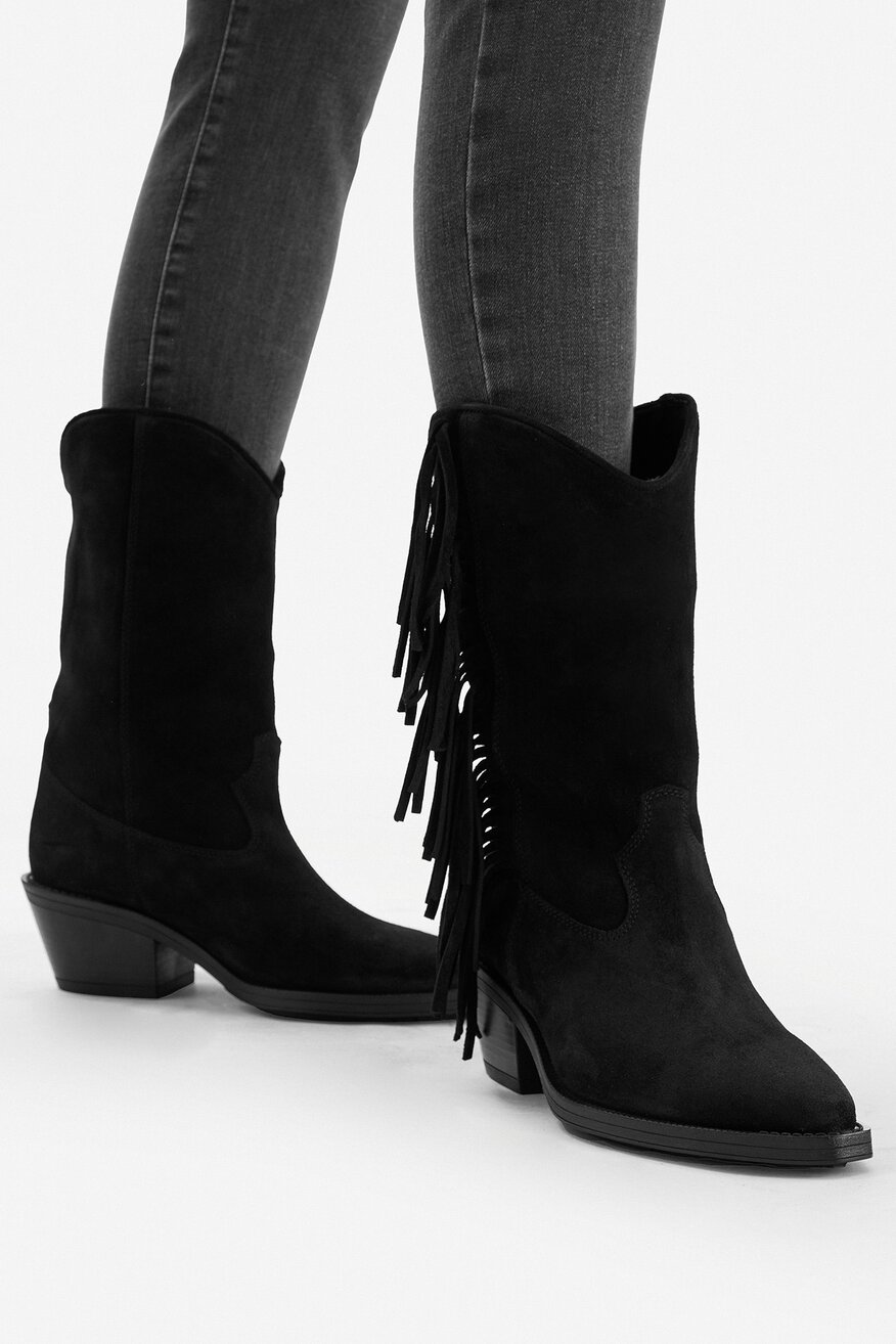 
                Боти Badura ЧЕРЕН - 5906751419045