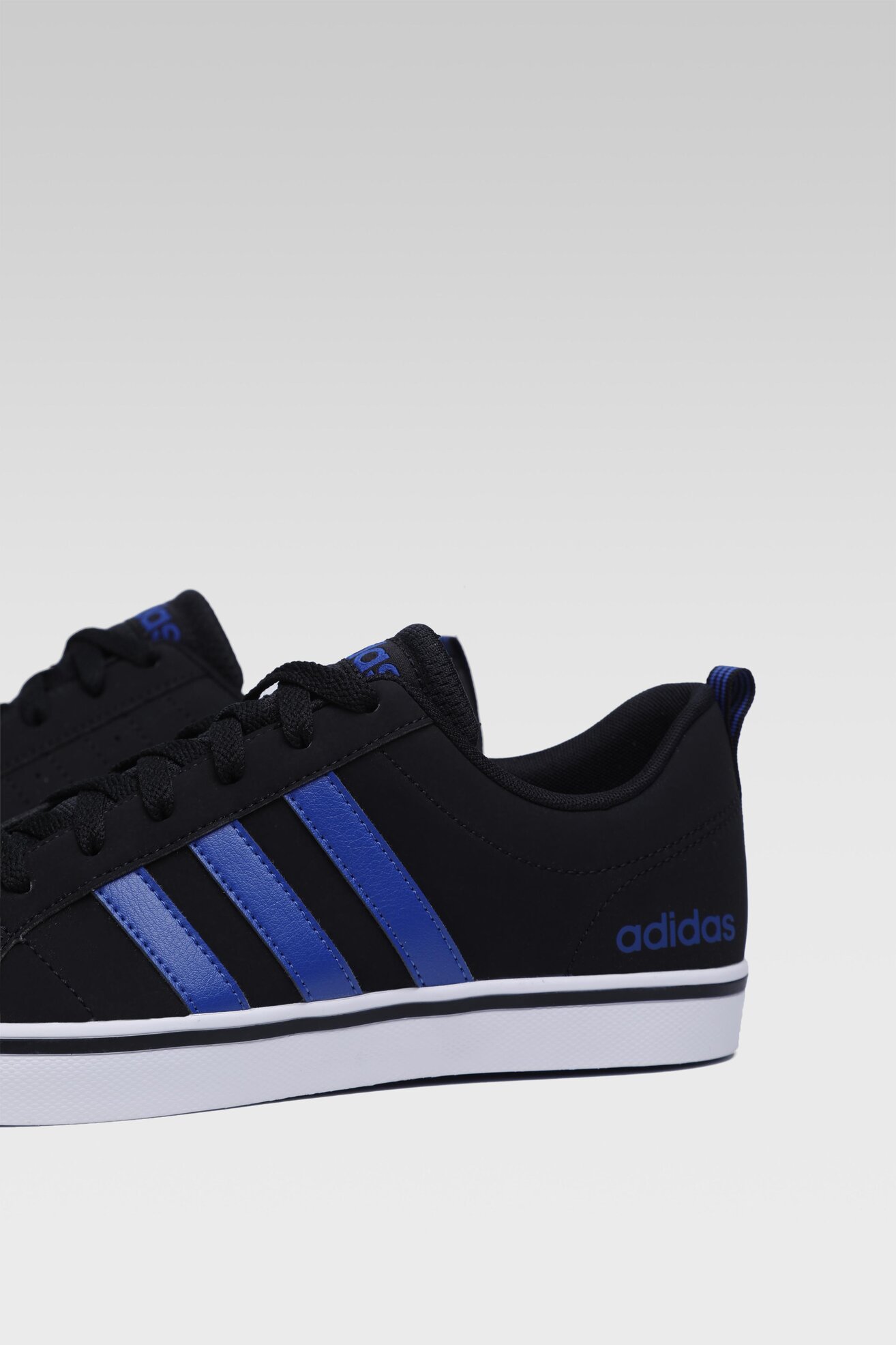 Obuwie sportowe adidas VS PACE FY8579 Czarny