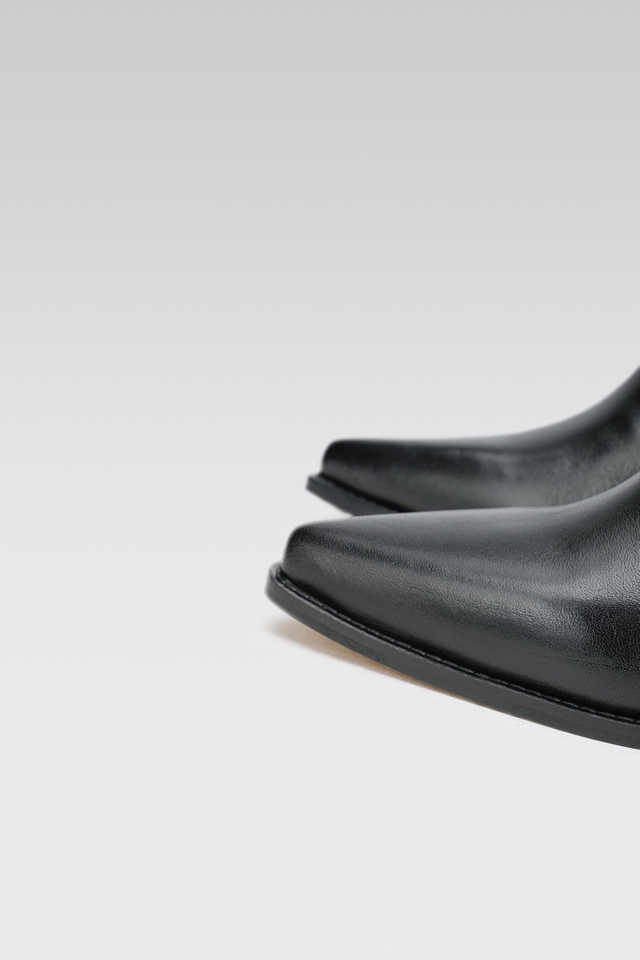 Ботуши Badura 222FW93 ЧЕРЕН