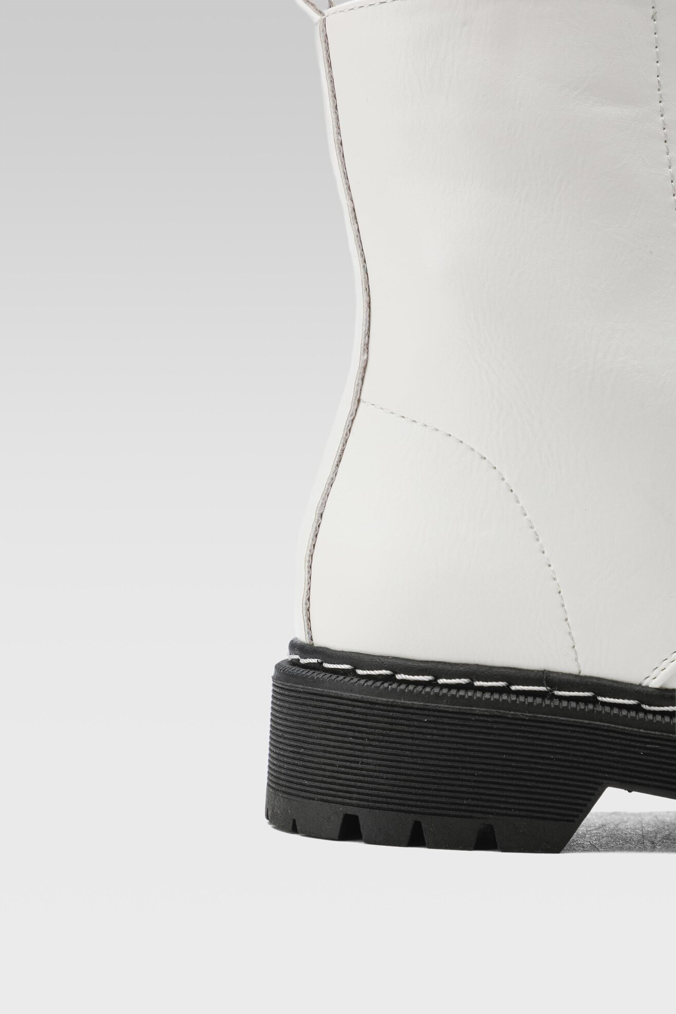 Trzewiki DeeZee CS5587-16 Biały