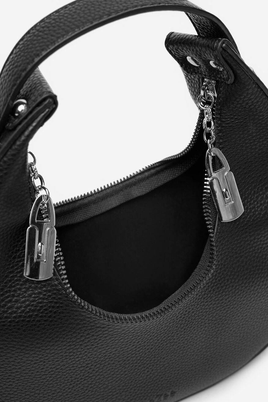 
                Сумка З Ремінцем DeeZee ЧОРНИЙ - 5904410850918