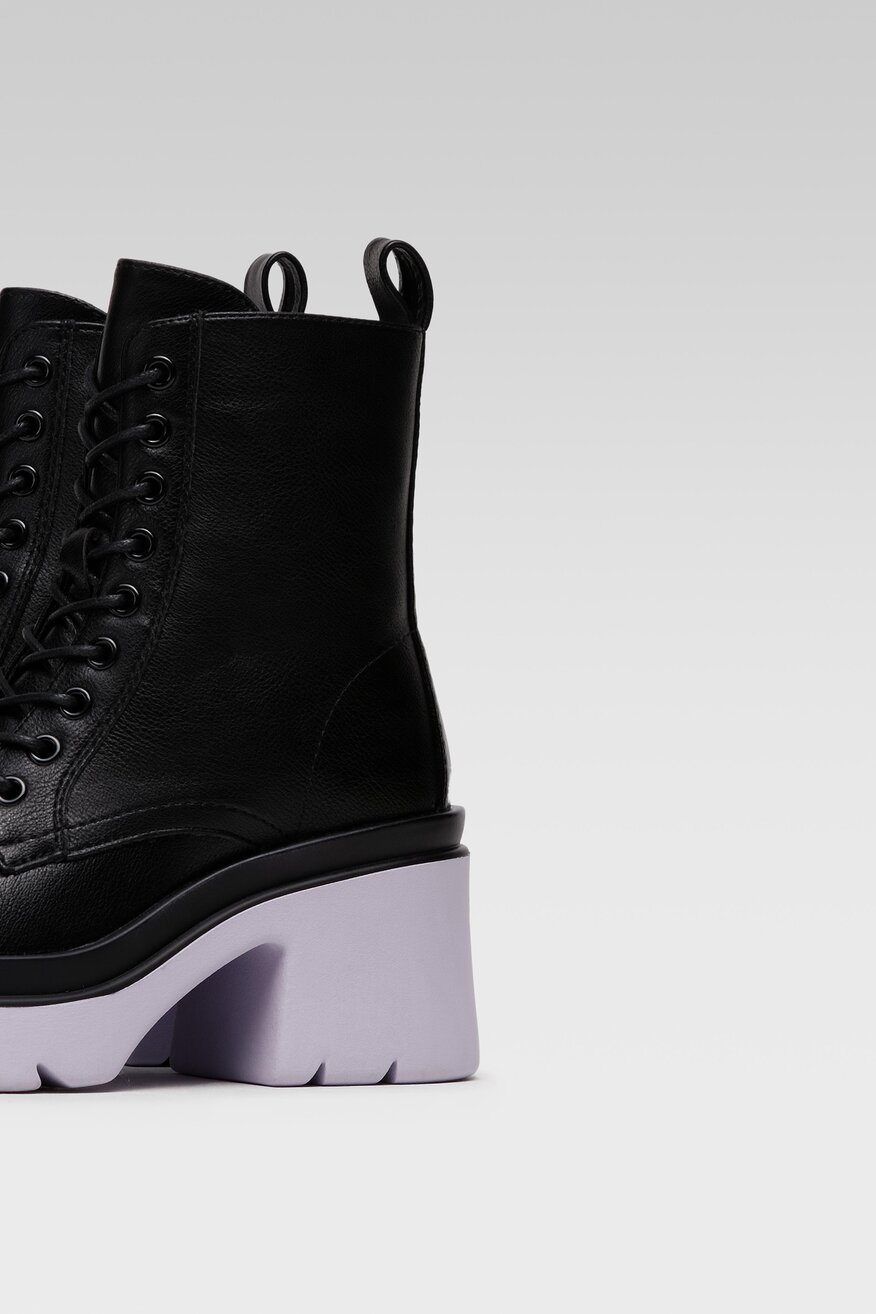 DeeZee - Trzewiki na grubej podeszwie - 5904862070469
