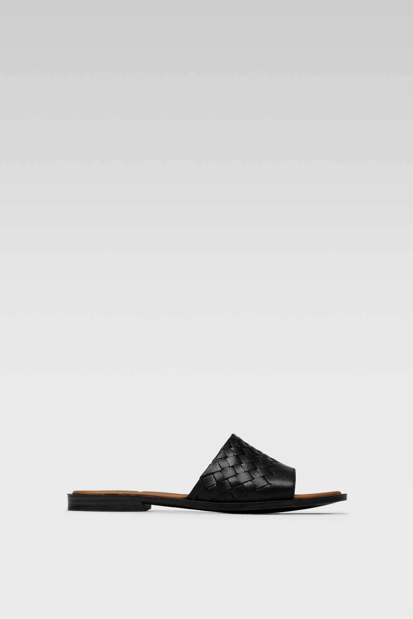 Papuče Lasocki WI23-AGA-02 CRNA