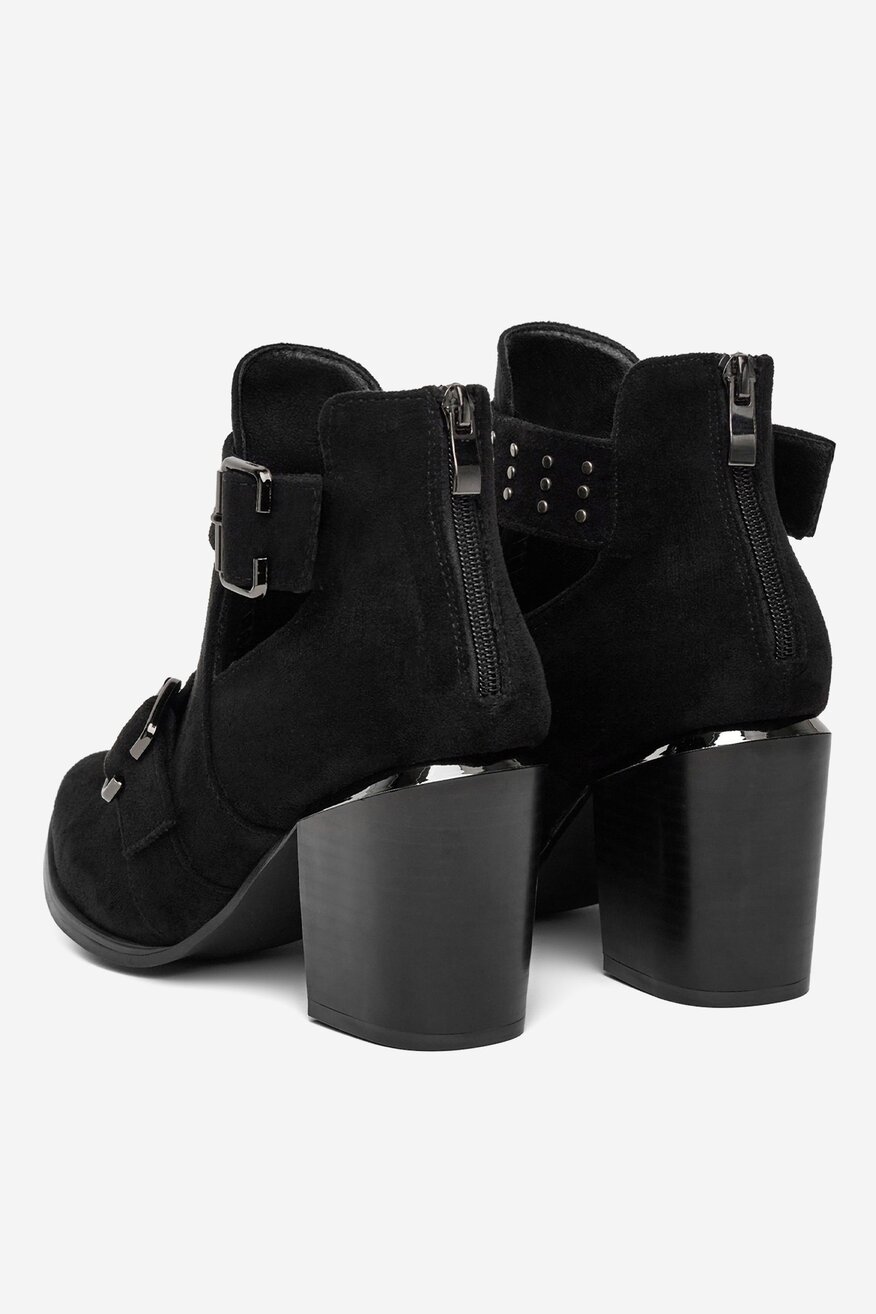 
                Ботильйони DeeZee ЧОРНИЙ - 5904410907124