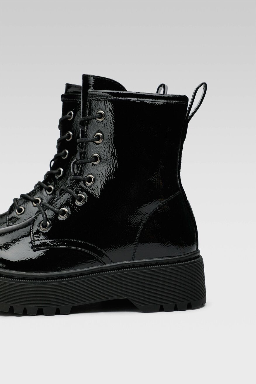 
                Jenny Fairy - Trzewiki na grubej podeszwie - 5904248870522