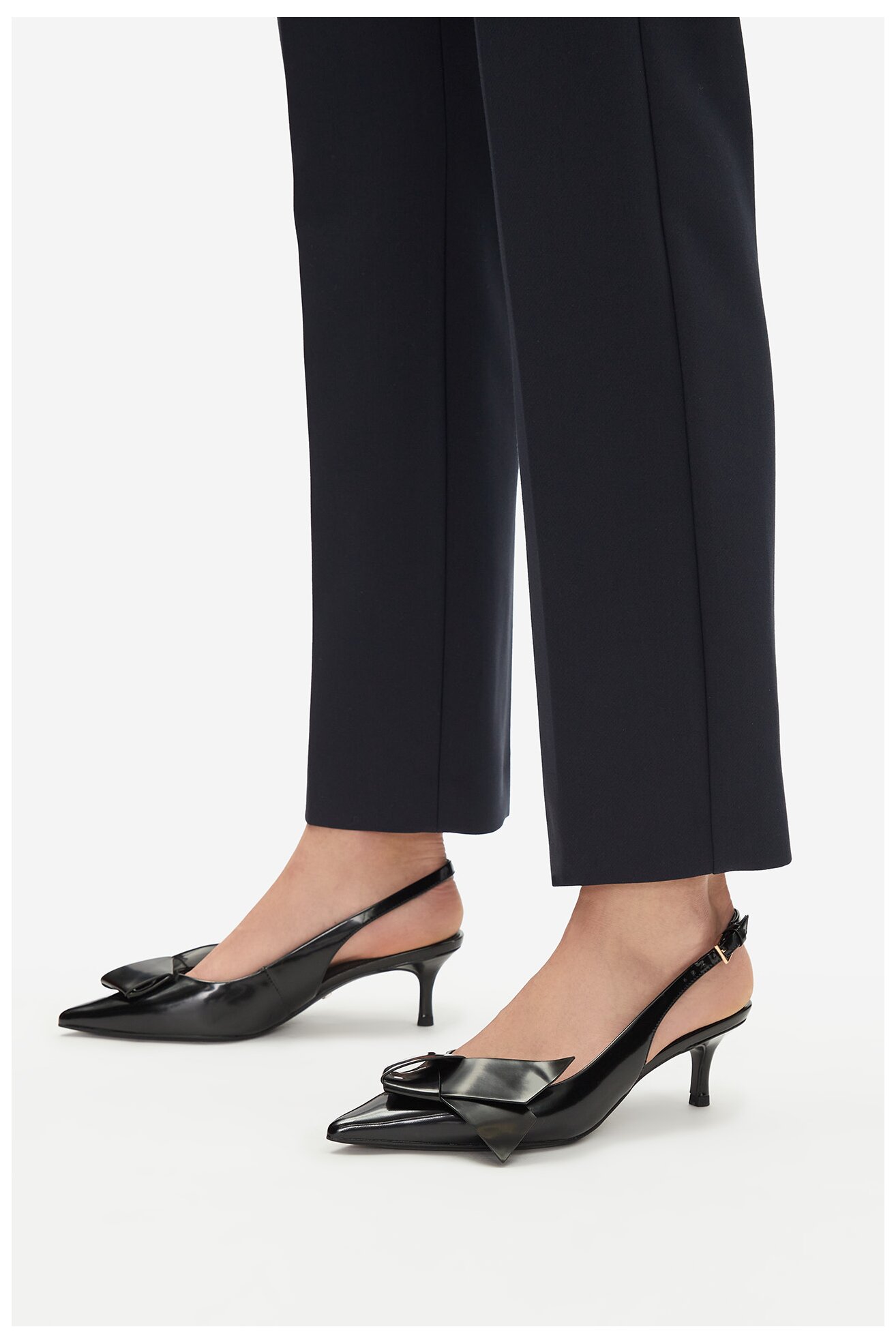 Cipele na štiklu Gino Rossi EDEN-V2020-13-1 CRNA