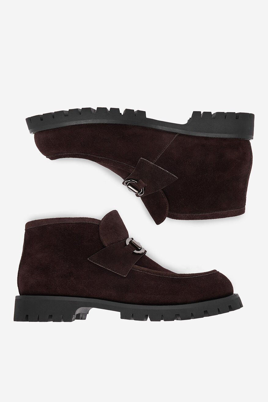 
                Félcipő Badura SÖTÉTBARNA - 5906751282410