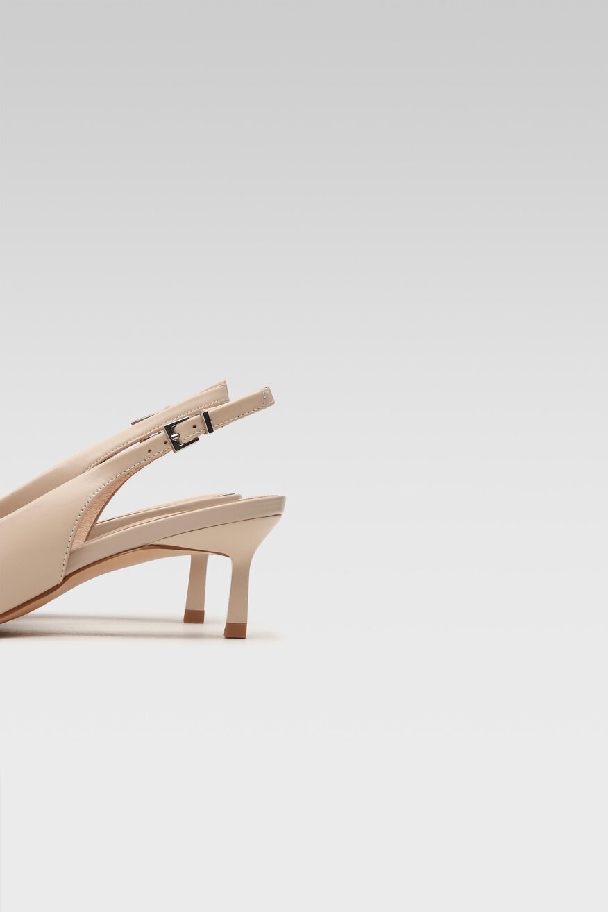 
                Sergio Bardi - Skórzane sandały beżowe - 5904862648385