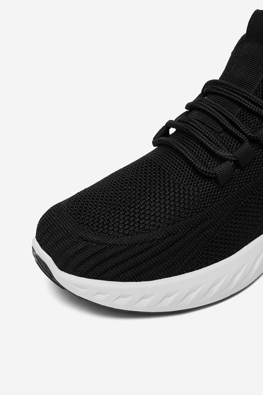 
                Кросівки Jenny ЧОРНИЙ - 5906751708439