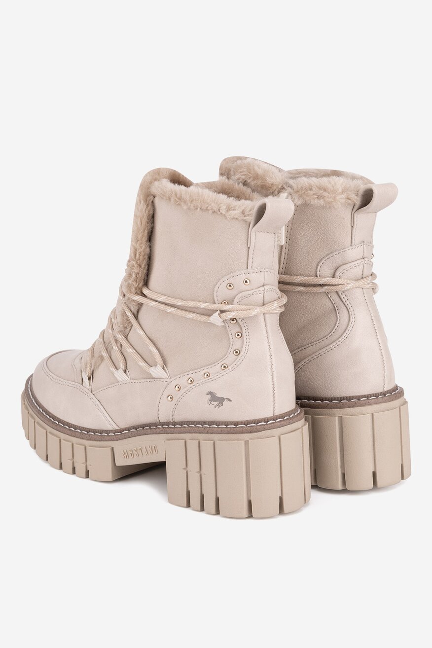 
                Боти Mustang БЯЛ - 5905588870869