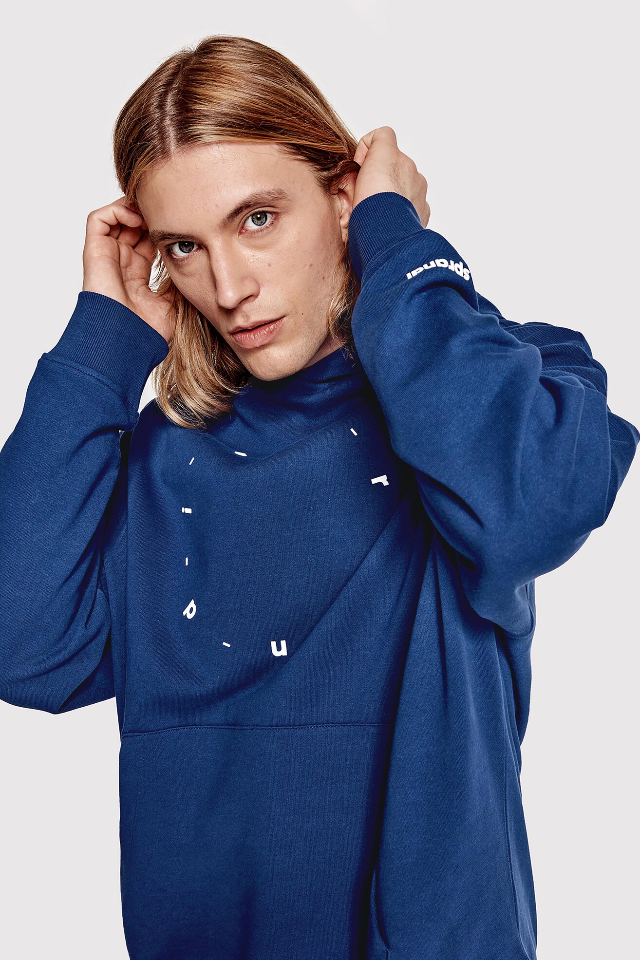 Bluza z kapturem Sprandi SP22-BLM112 Niebieski