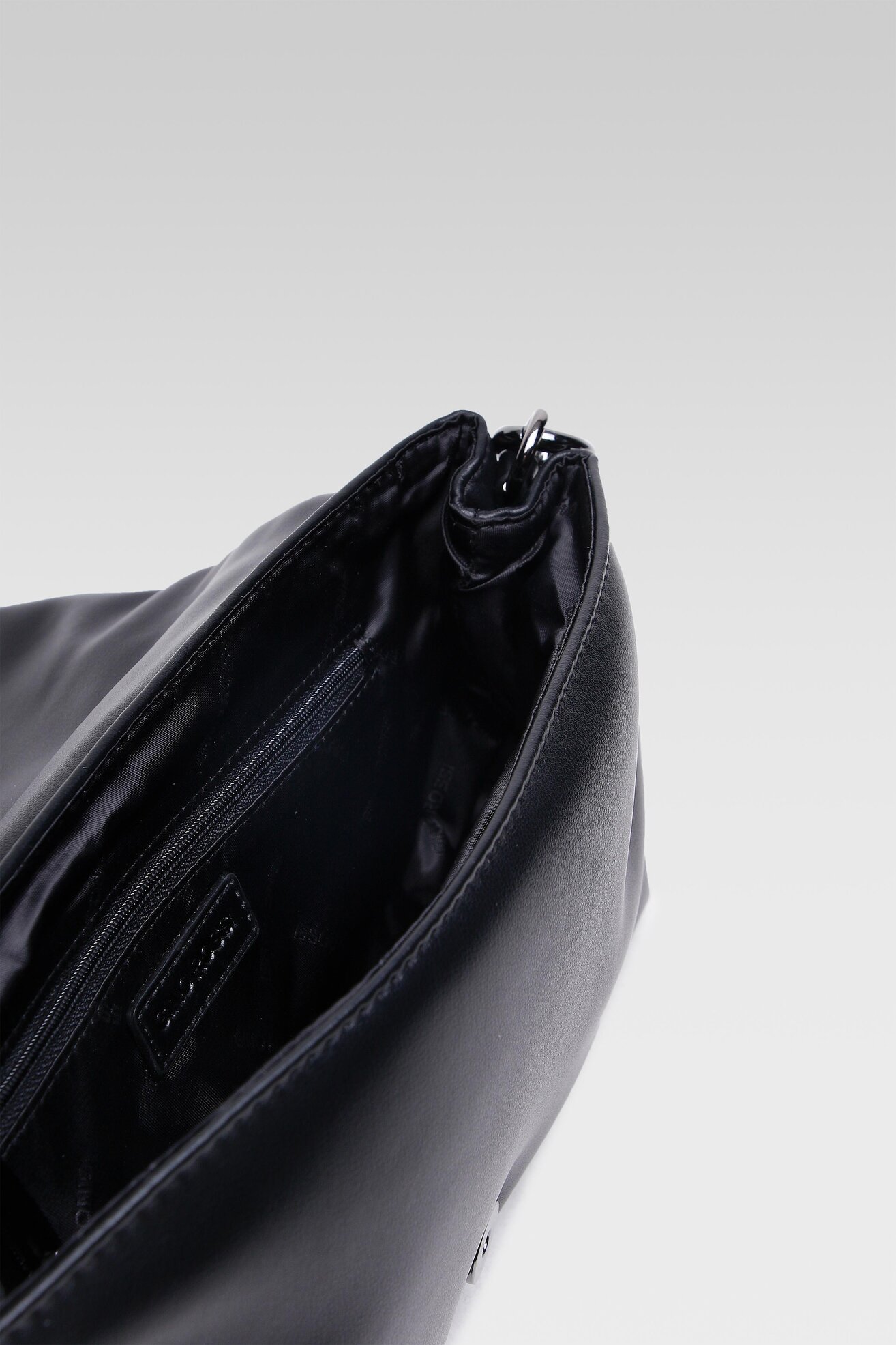 Torebka Gino Rossi CS6051 Czarny