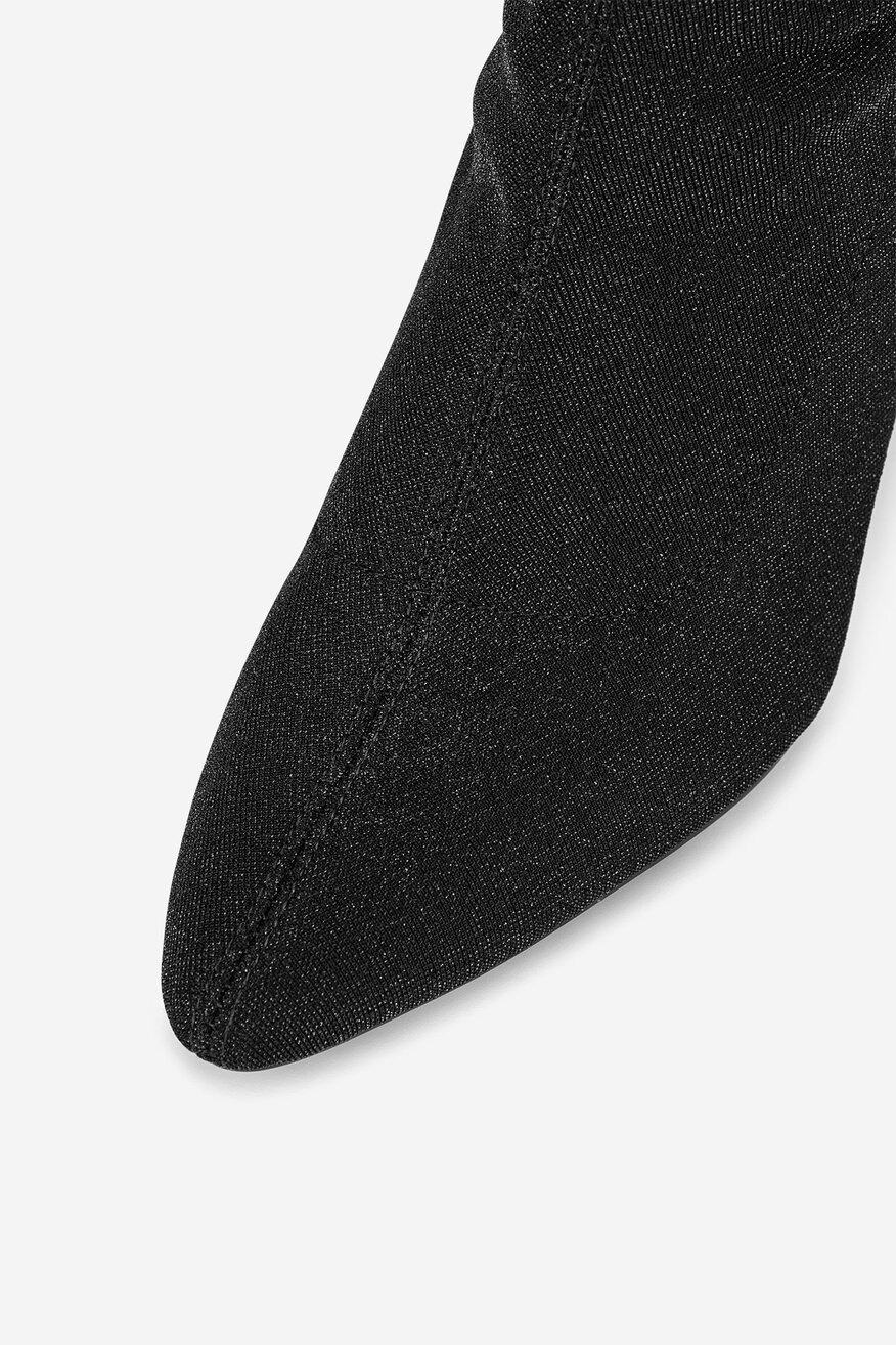 
                Ботильйони DeeZee ЧОРНИЙ - 5904410890365