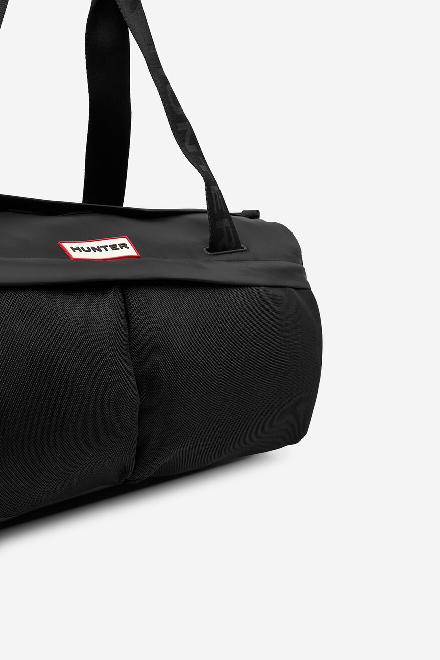 
                Utazó táska HUNTER FEKETE - 5906751350195