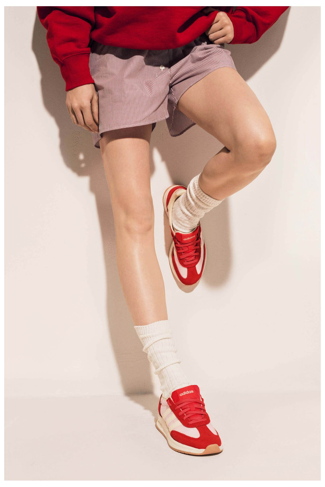 Спортни обувки adidas RUN 70S JP5465 РОЗОВ