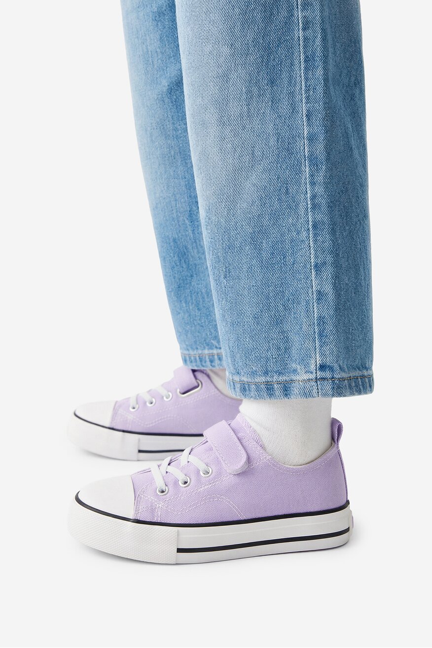 
                Jenny - Trampki - 5906751591130