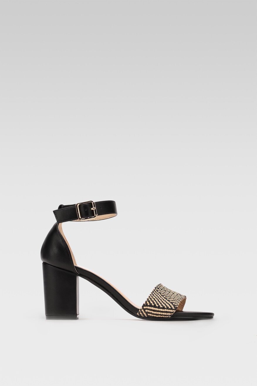 
                Jenny Fairy - Sandały na obcasie czarne - 5903698542287