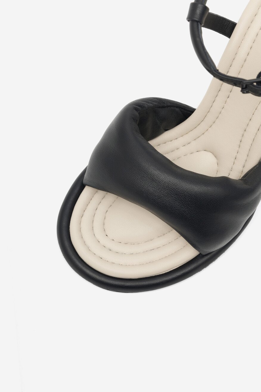 
                Сандали Gino Rossi ЧЕРЕН - 5904862931265