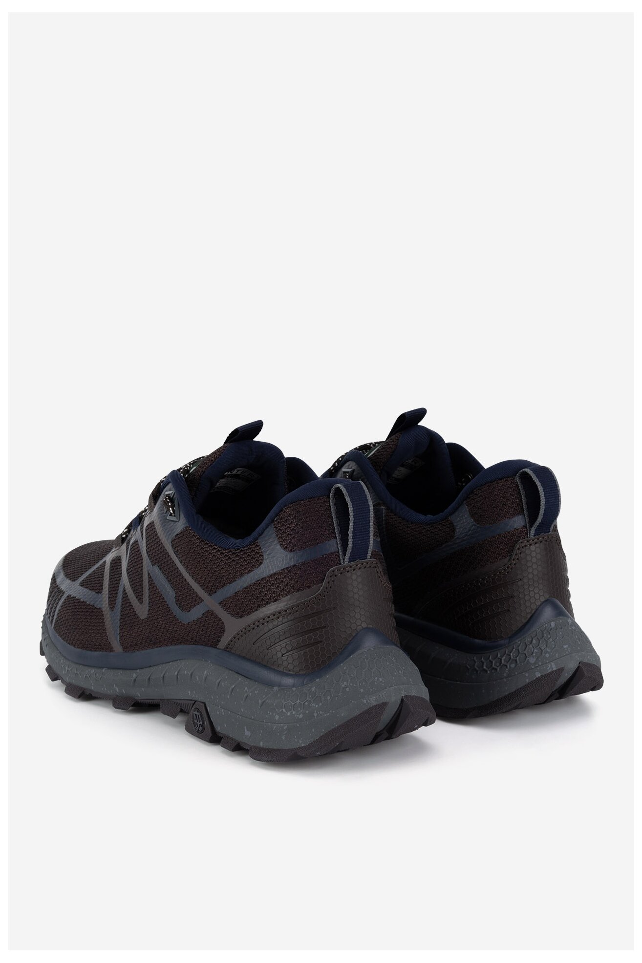 Túracipő HUNTER MAKANA HIKER WP SÖTÉTBARNA