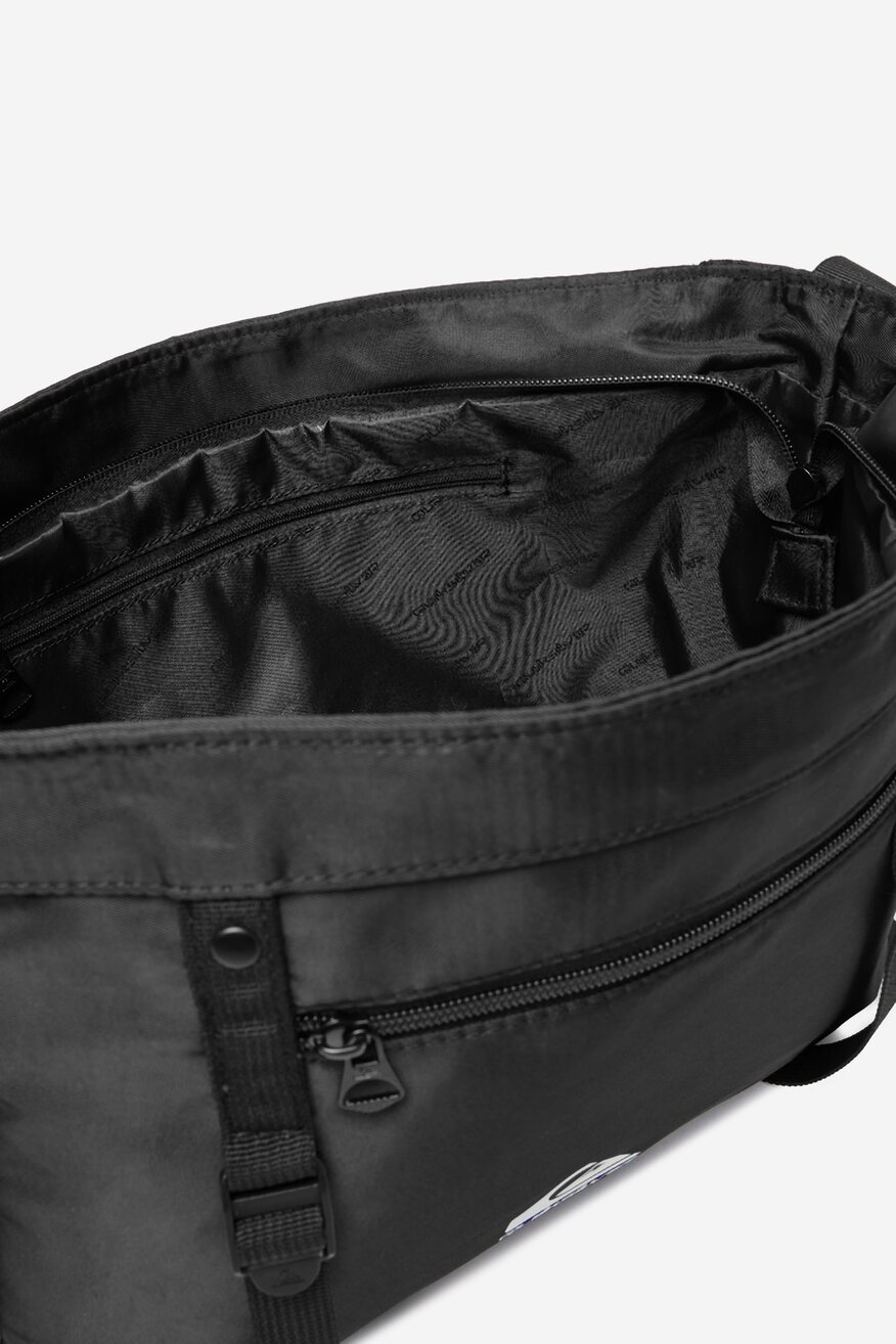 Мъжка чанта QUIKSILVER ЧЕРЕН - 5906751654996