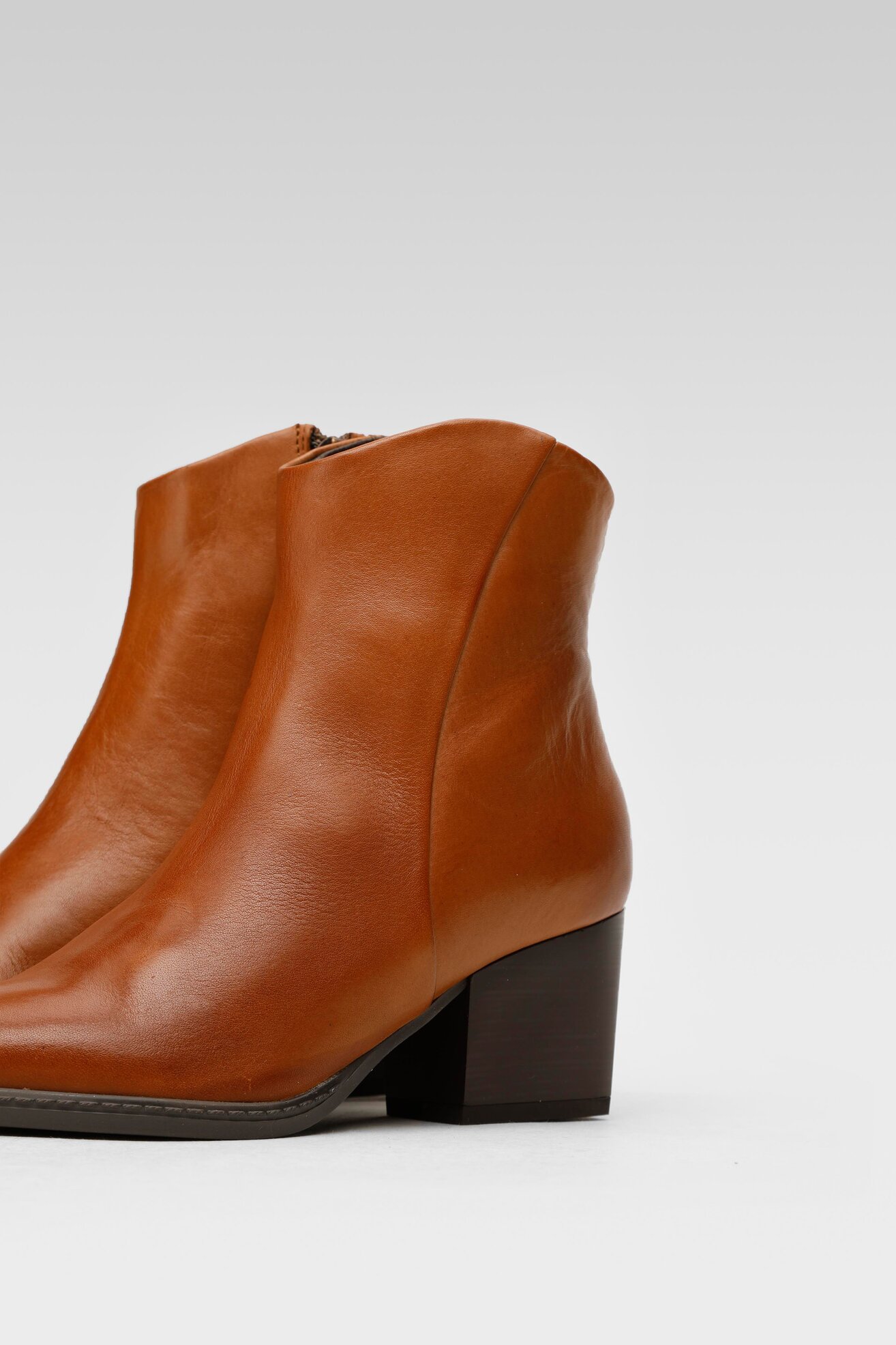 Botki Lasocki 335-02 Camel