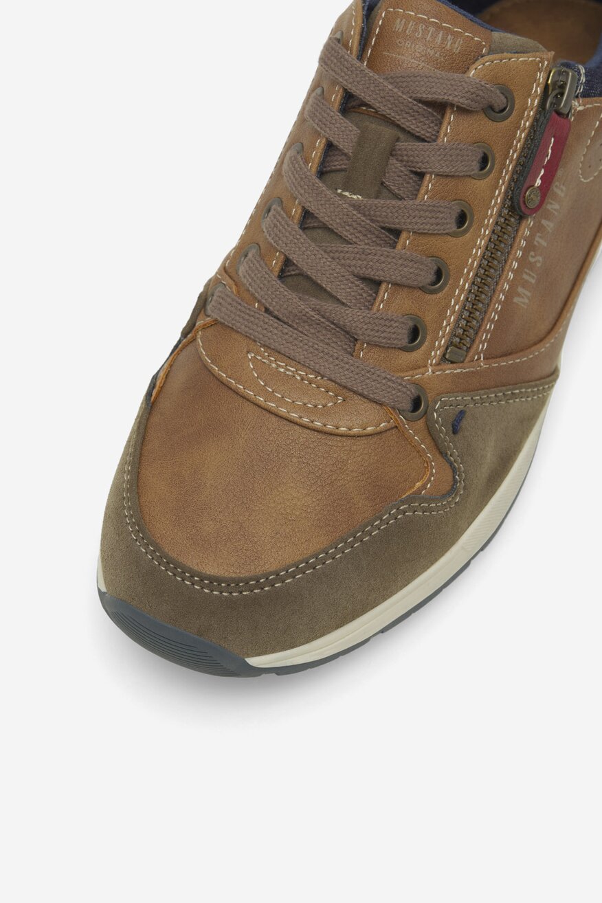 
                Сникърси Mustang КАФЯВ - 5905588284574