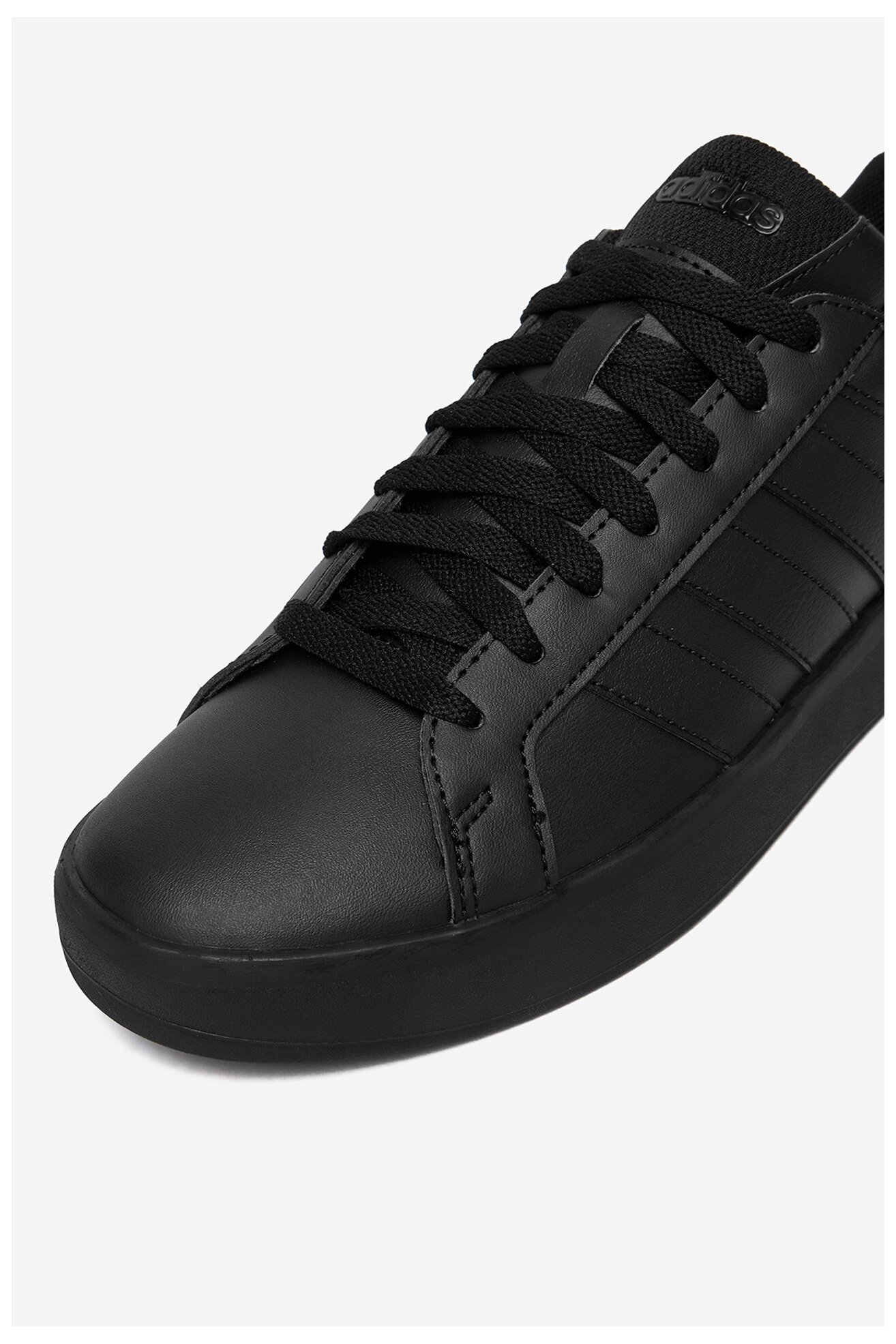 Sportcipő adidas CEO-GRAND COURT 3.0 J KK3791 FEKETE