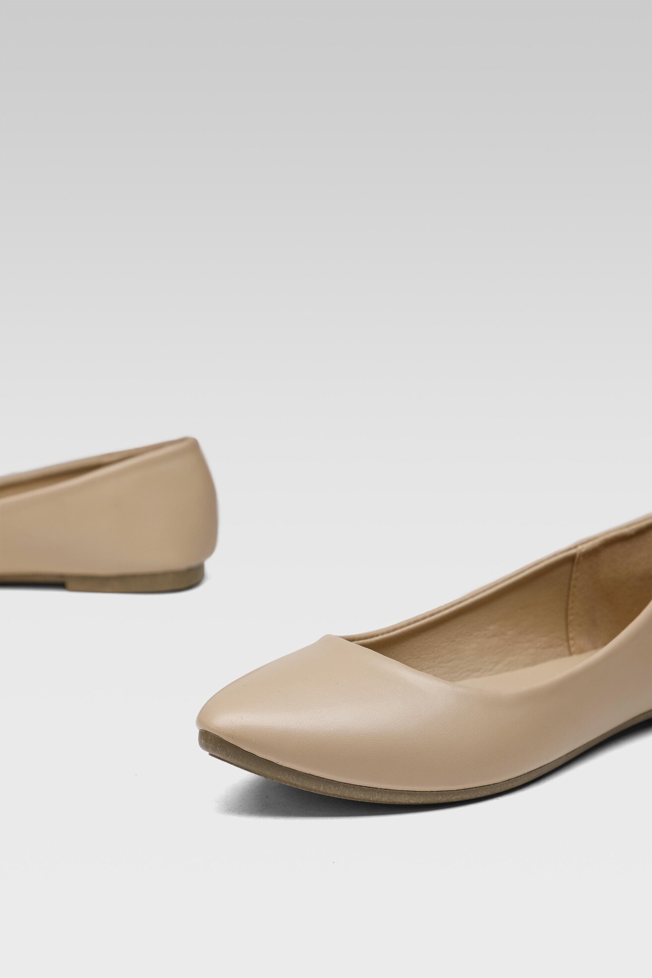 Baleriny Bassano EMILY ESLC032677-01 Beżowy