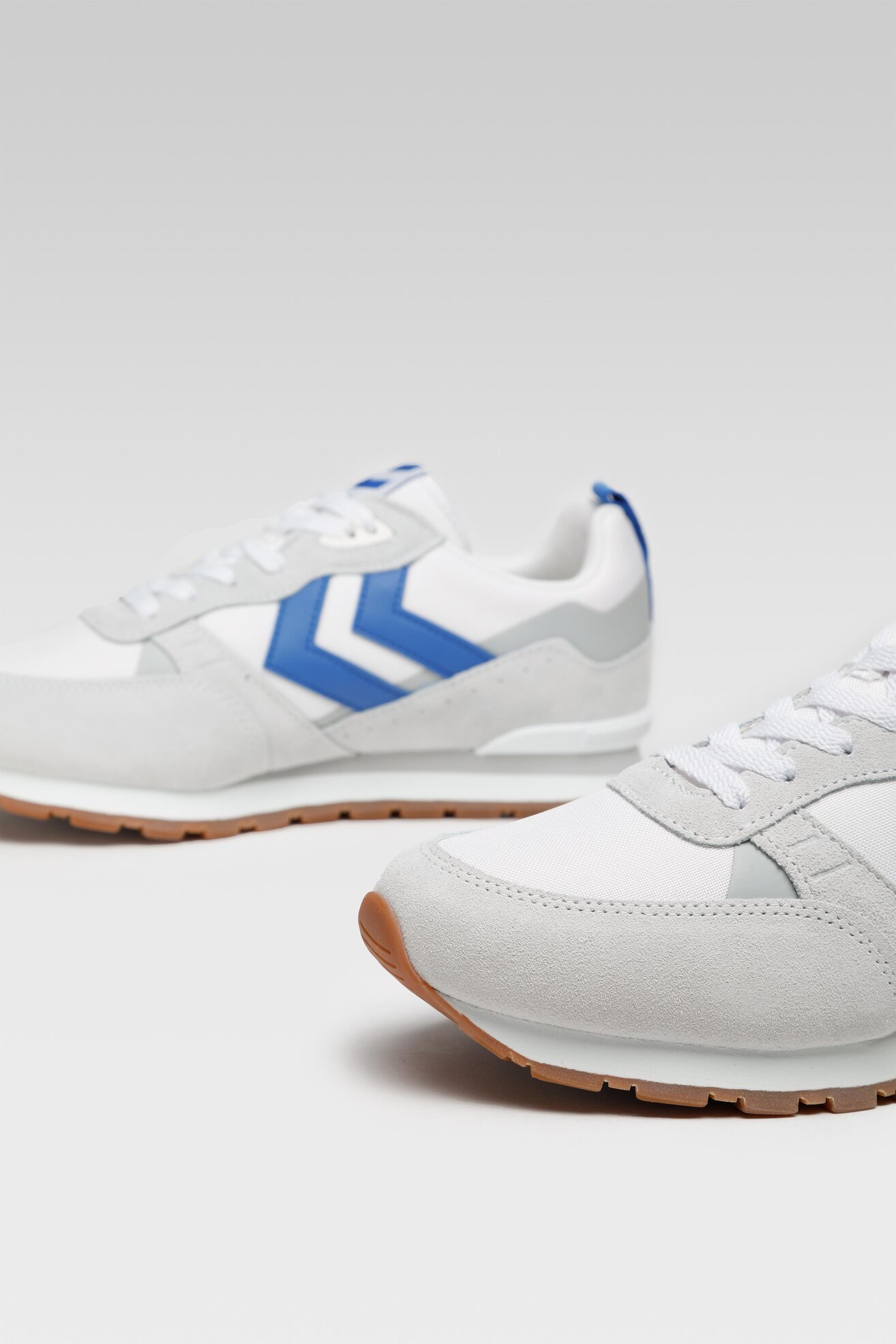 Obuwie sportowe Hummel THOR NYLON 214619-9109 Biały