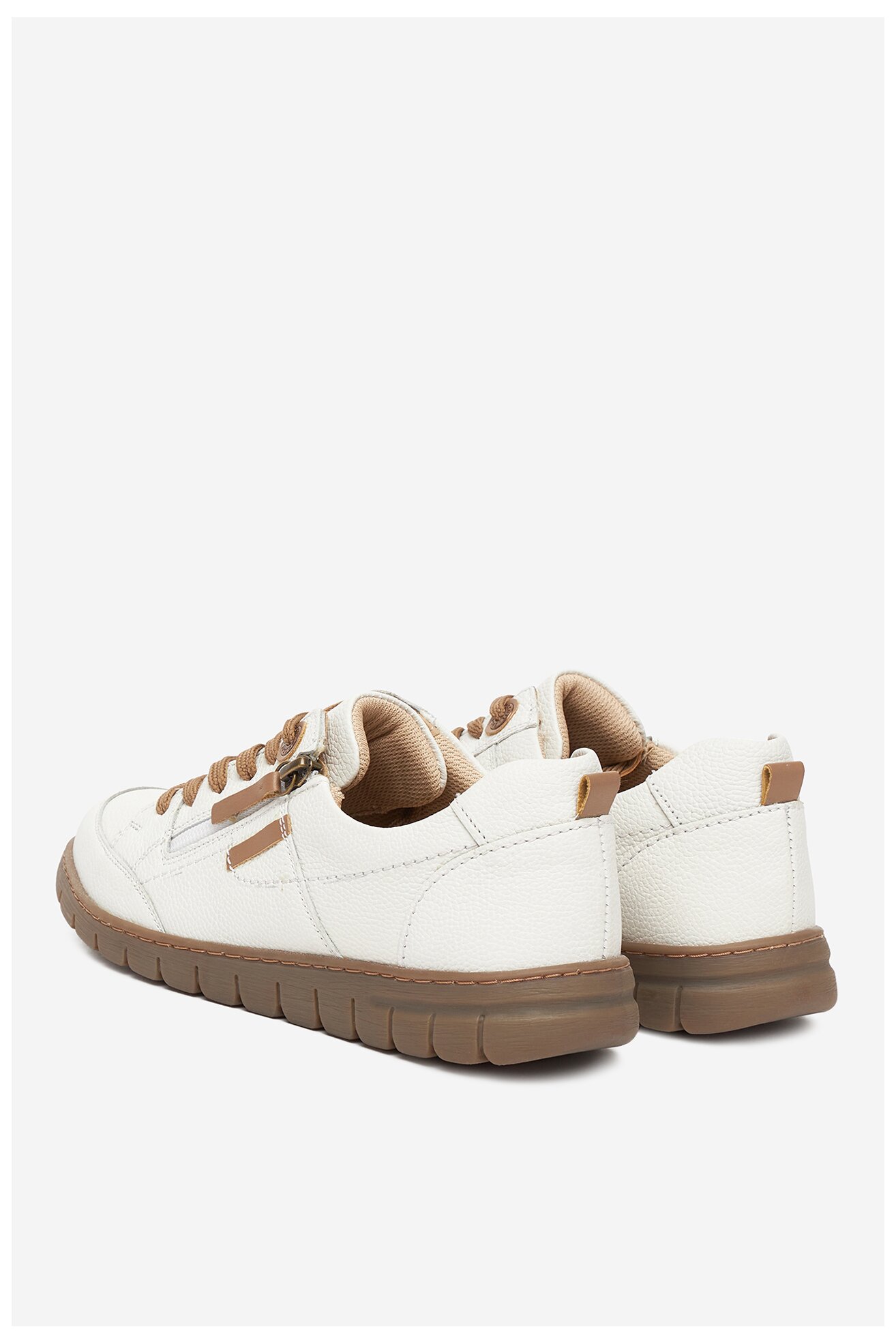 Félcipő Go Soft CEO-WI23-GHANA-13 FEHÉR