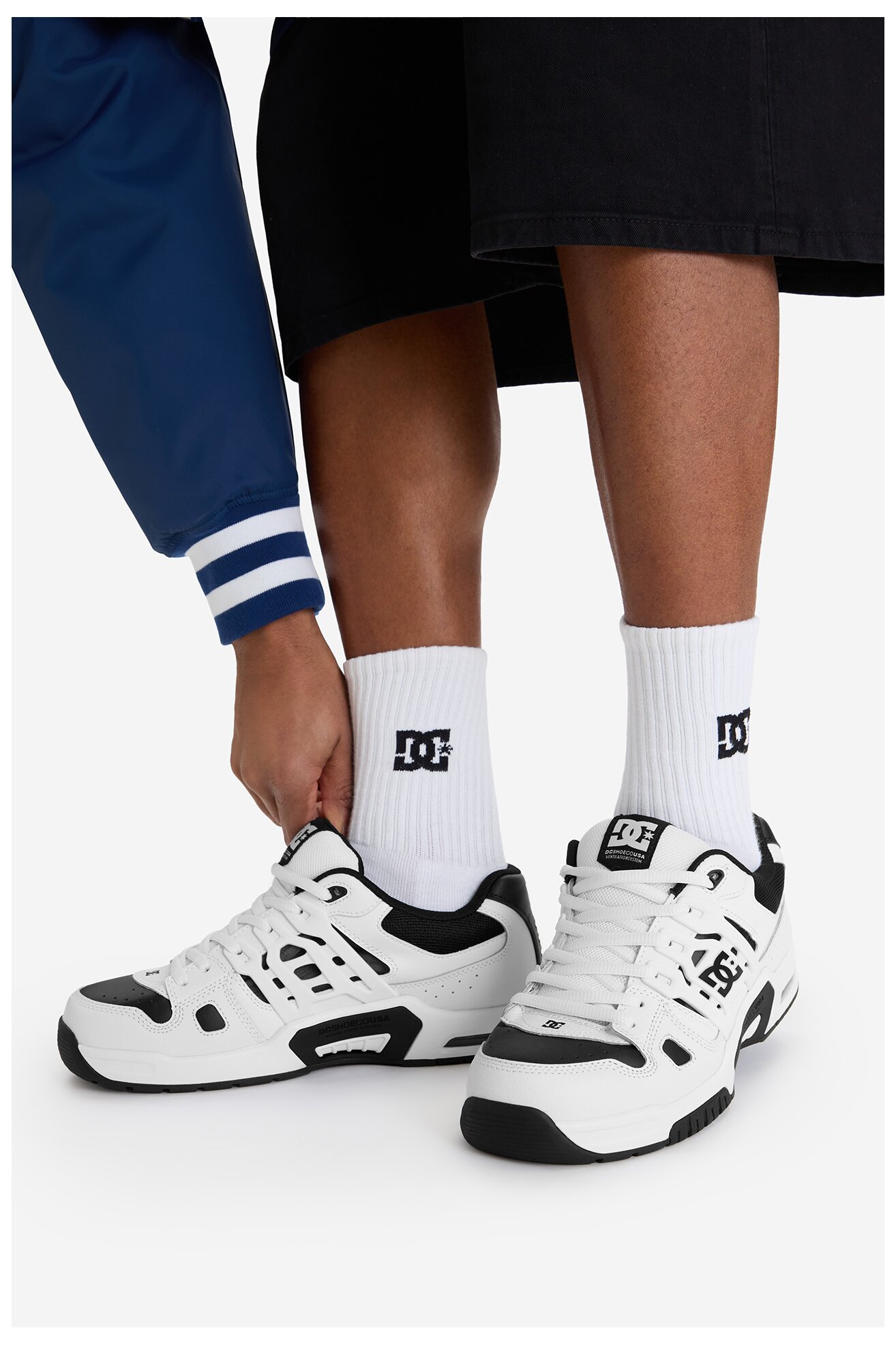 Obuwie sportowe DC Shoes EO-AT-2 DC02906101 Biały