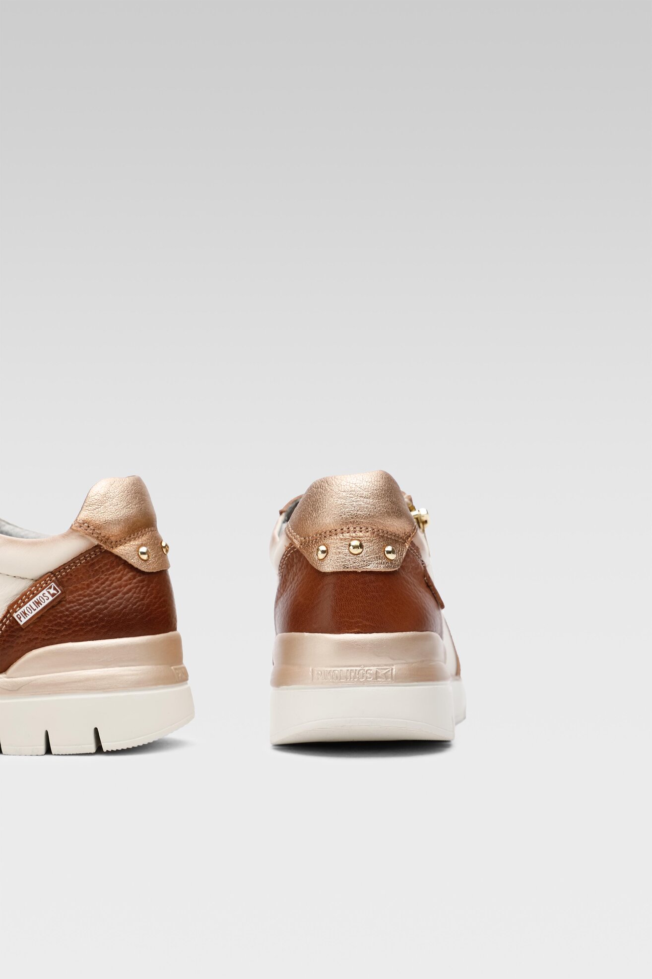 Sneakers Pikolinos W4R-6718C4 Biały