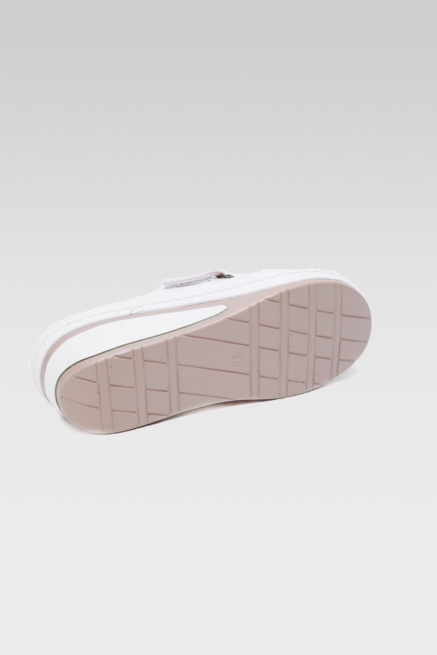 
                Шльопанець Clara Barson БІЛИЙ - 5904248607159