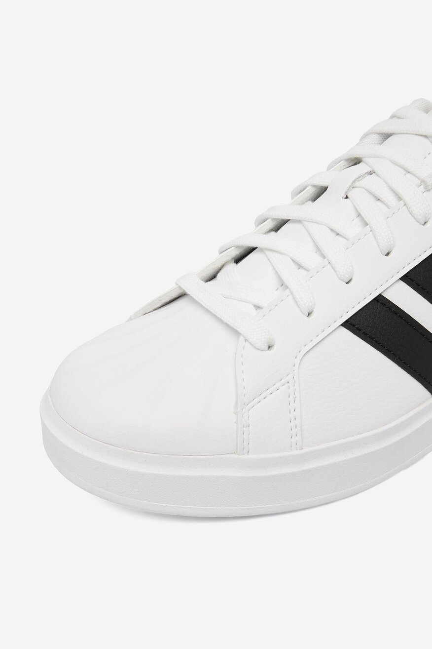 
                Sportcipő adidas FEHÉR - 5906751471067