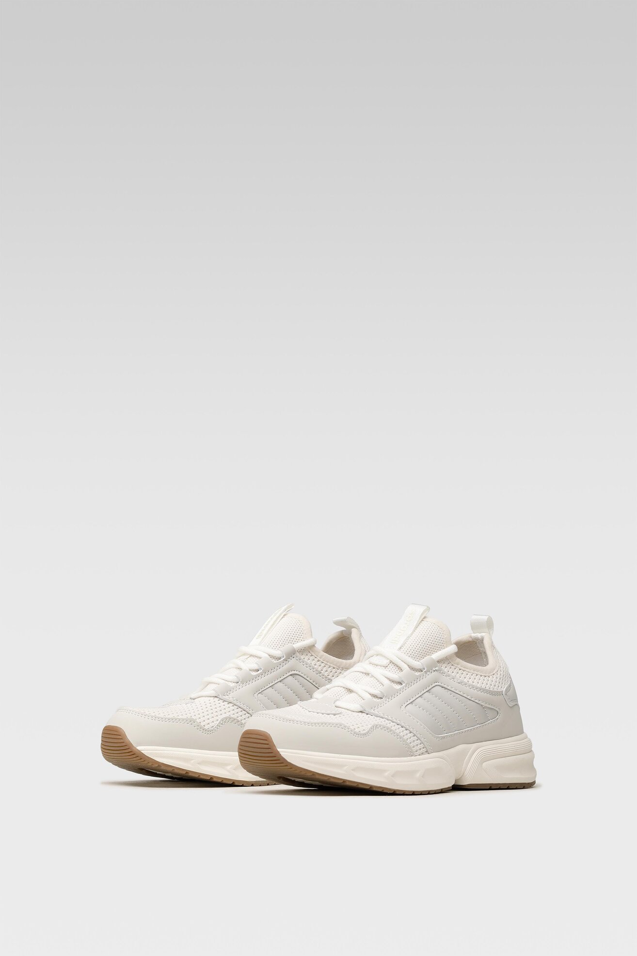 Obuwie sportowe Sprandi WP07-01513-01 Biały