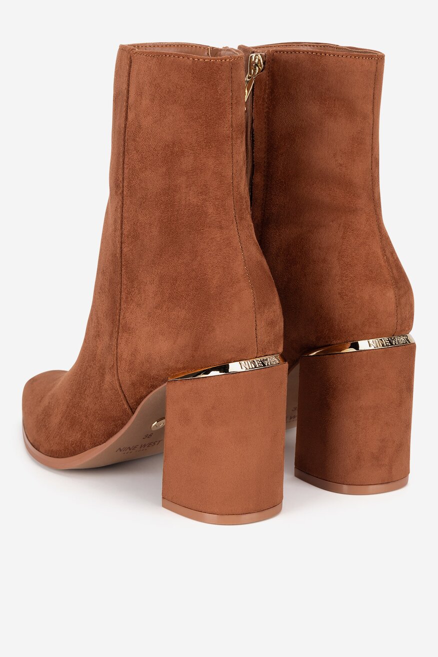 
                Боти NINE WEST КАМЕЛ - 5905588921202