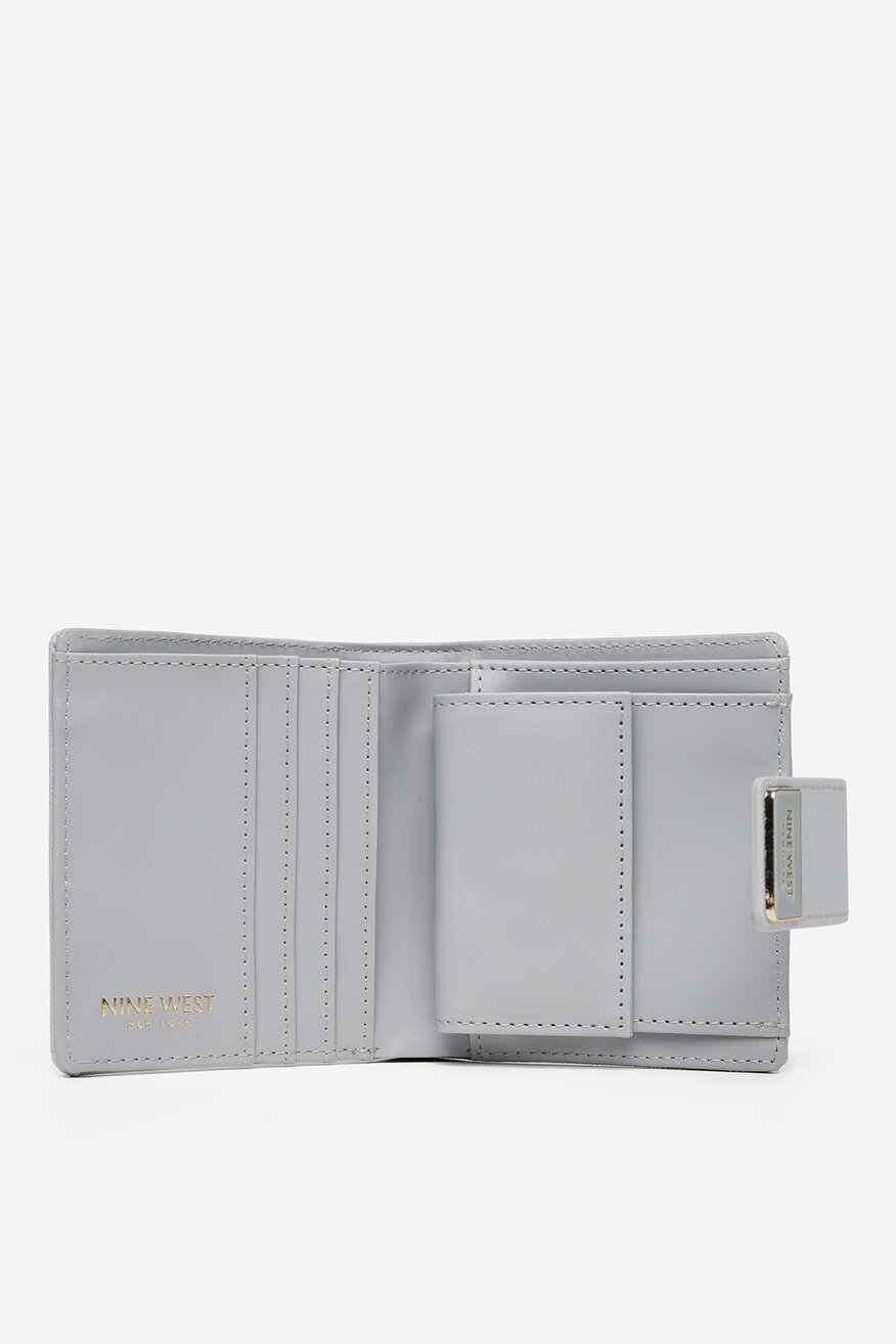 
                Ženski novčanik NINE WEST PLAVA - 5906751087558