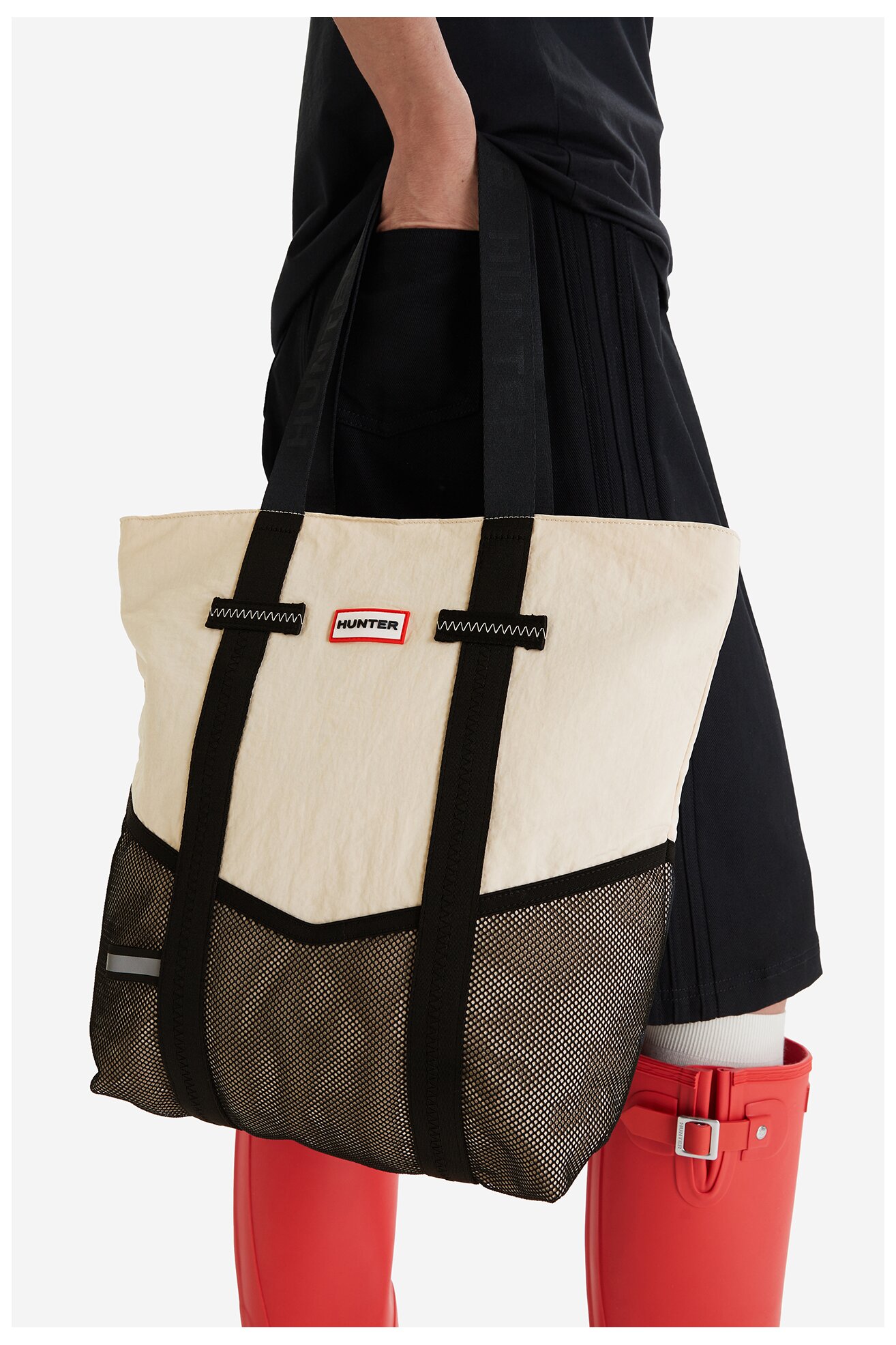 Дамска чанта HUNTER CWBEO-HTR-F-004-09 БЕЖОВ