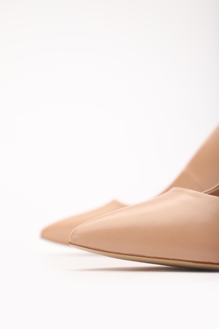 
                Jenny Fairy - Czółenka na obcasie w szpic - 5903698345154